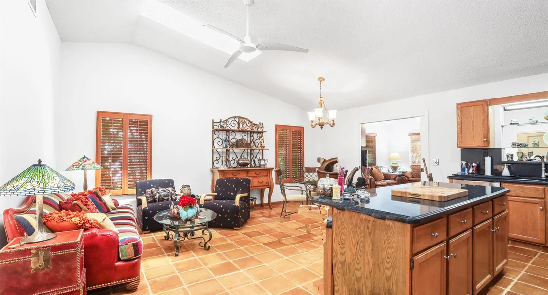 Photo of 2450 Riviera Drive