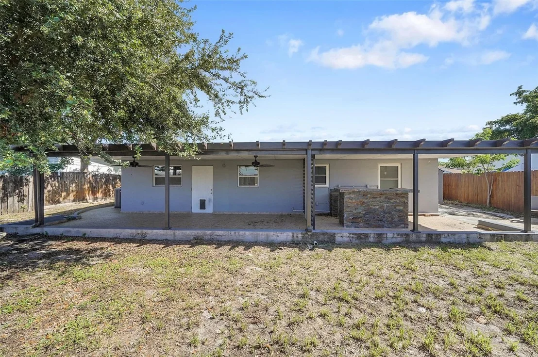 Photo of 3111 NE 11th Terrace