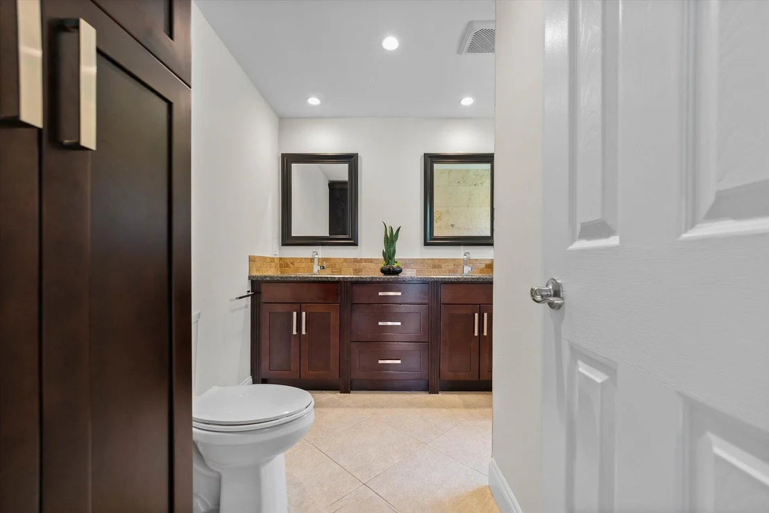 Photo of 4649 Palm Ridge Boulevard