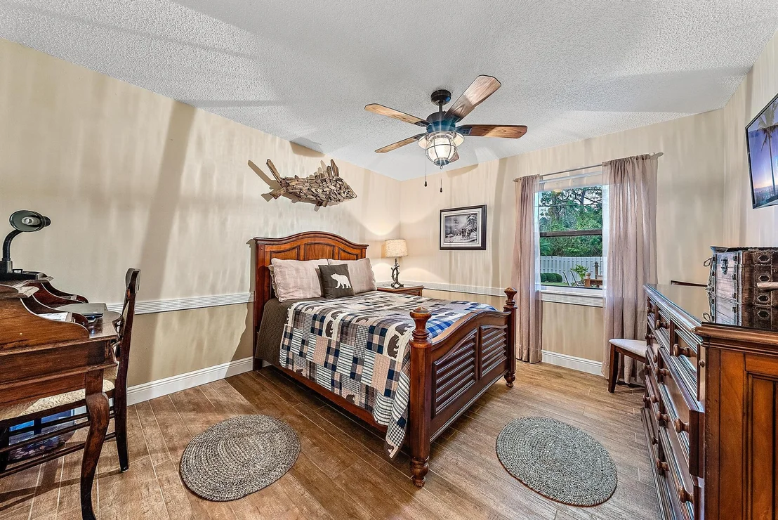Photo of 3965 SE Jacaranda Street