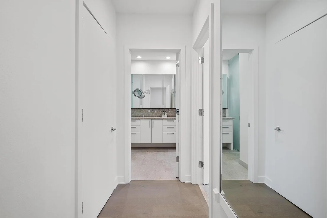 Photo of 17160 Northway Circle