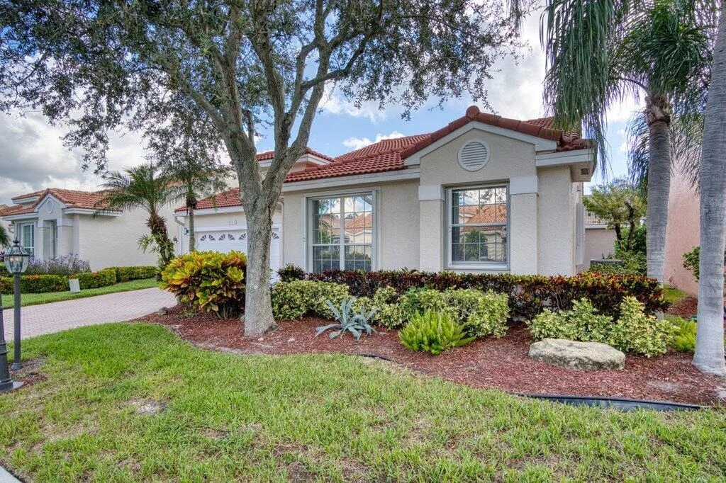Photo of 23425 Torre Circle