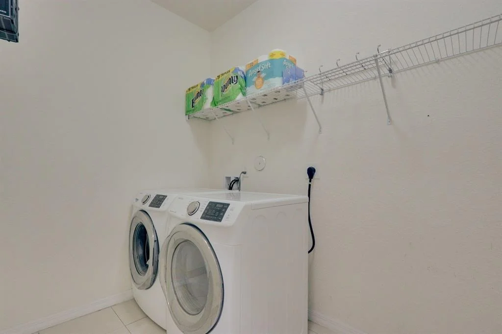 Photo of 4990 Manchia Drive