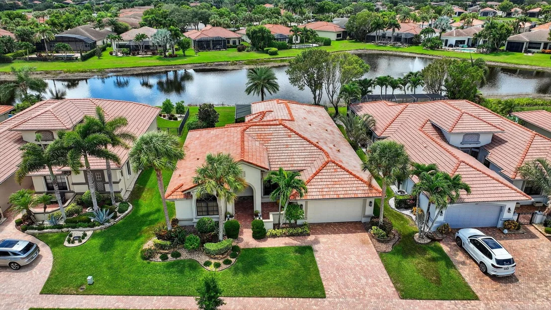 Photo of 9177 Isles Cay Drive