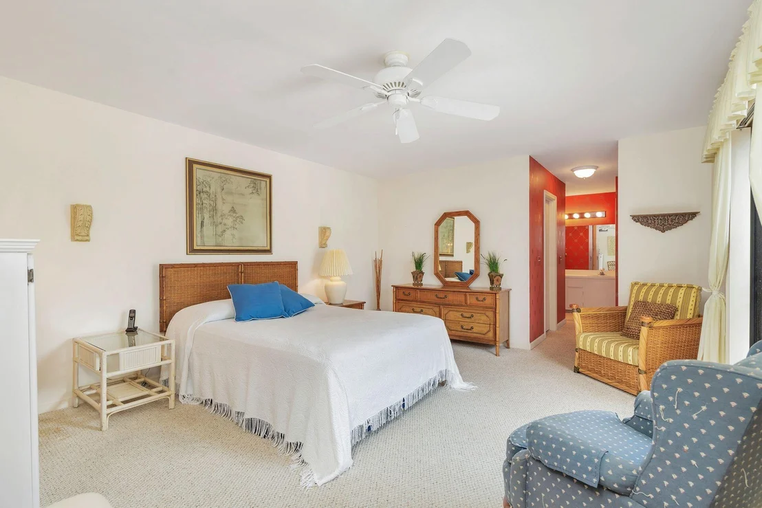 Photo of Unit 20D at 1420 Ocean Way