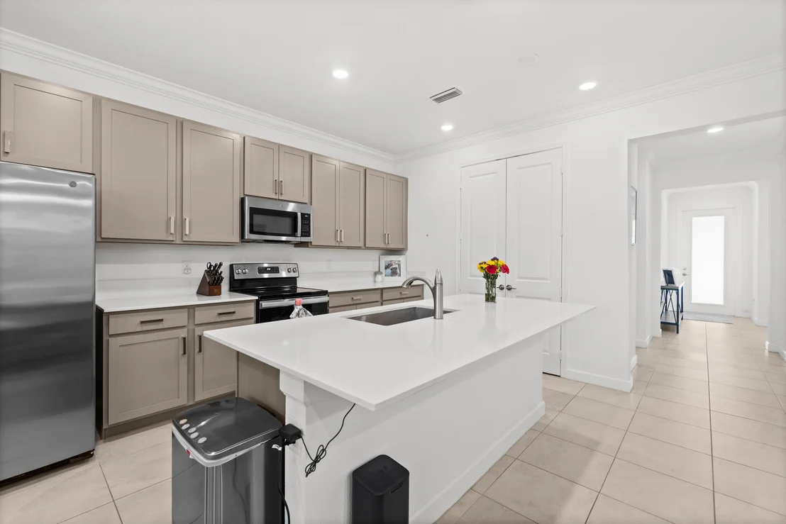 Photo of 460 Veridian Circle NW
