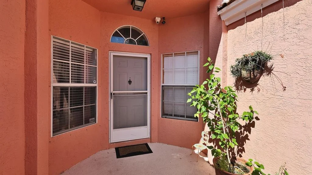 Photo of 35 Valencia Drive