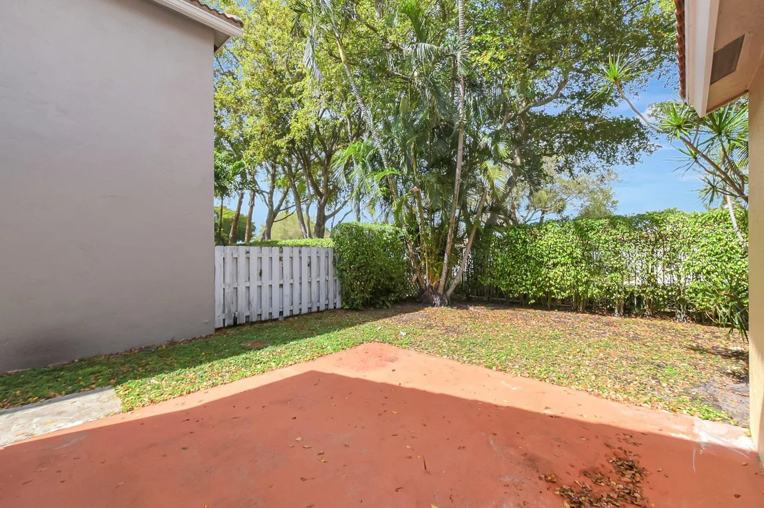 Photo of 6892 Silverado Terrace