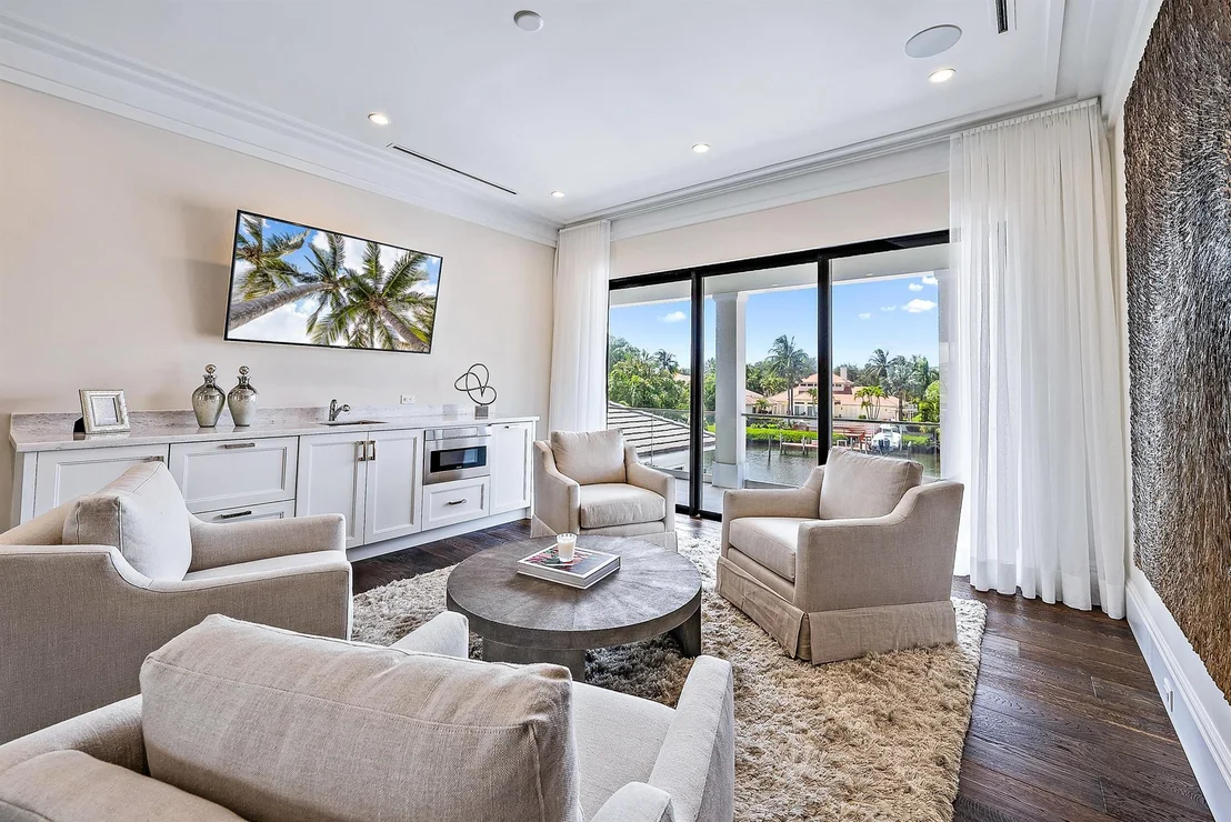 Photo of 107 Quayside Drive
