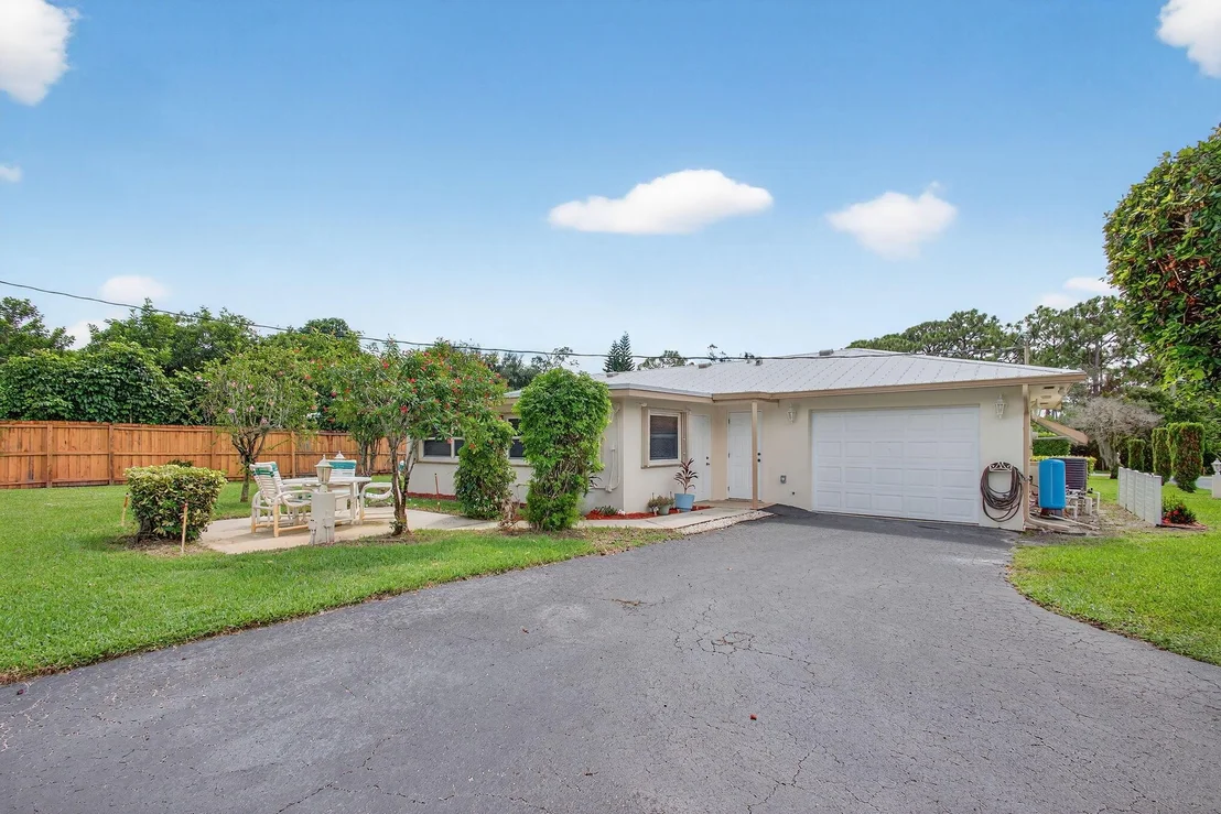 Photo of 5071 SE Great Pocket Trail