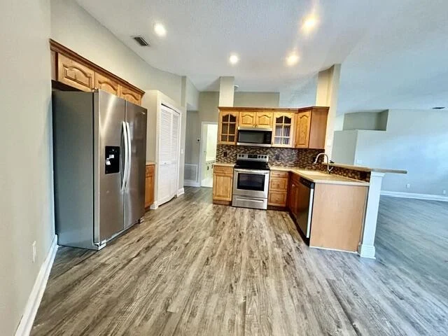 Photo of 1182 AVIARY Road