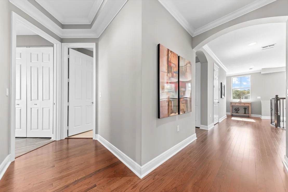 Photo of 9724 Phipps Lane