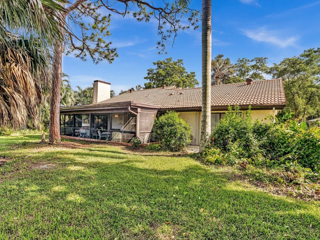 Photo of 3537 Lakeview Drive
