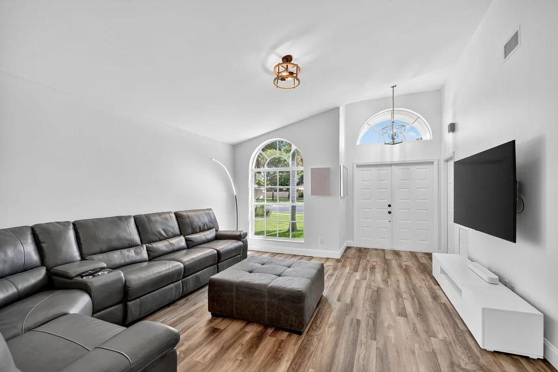 Photo of 1891 Oak Berry Circle
