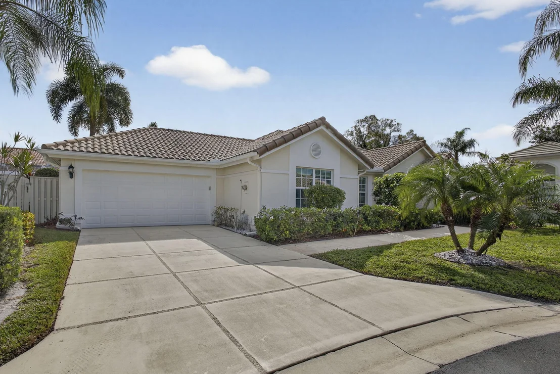 Photo of 152 Eagleton Court