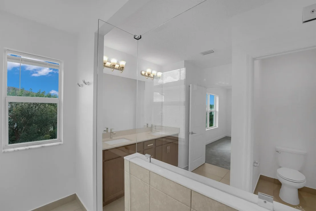 Photo of 1010 Azul Court