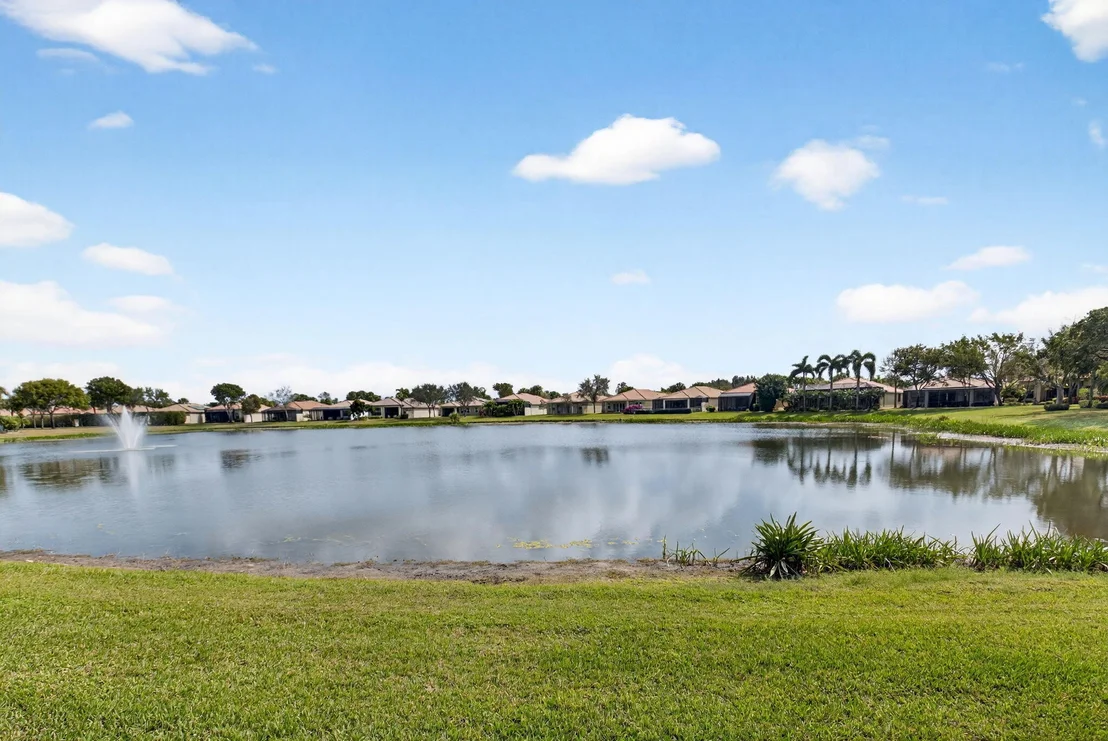 Photo of 14882 Jetty Lane