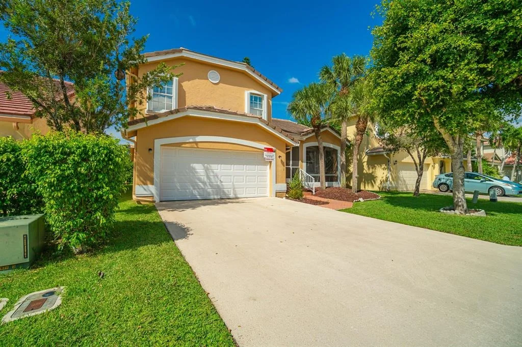 Photo of 18078 Clear Brook Circle