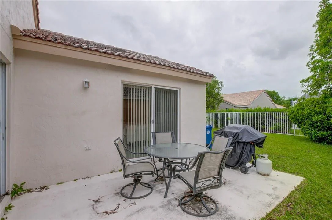 Photo of 4033 Pine Ridge Lane
