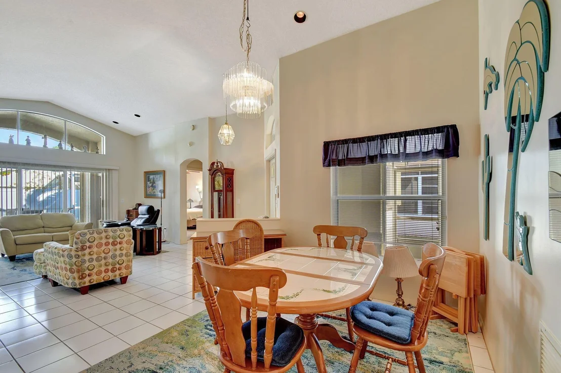 Photo of 7872 Manor Forest Lane