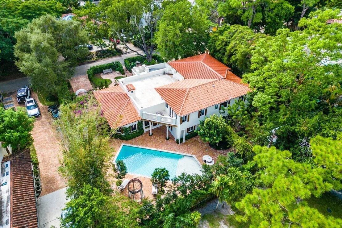 Photo of 855 Azalea Street