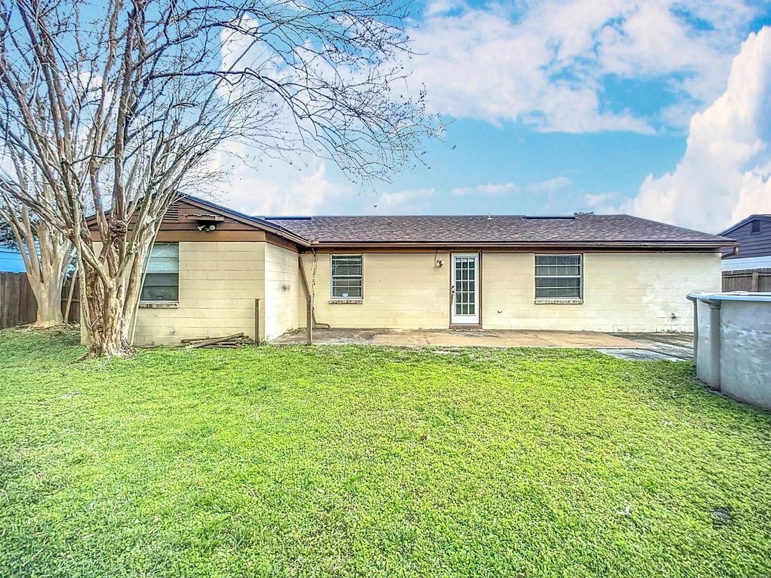 Photo of 2584 Spring Lake Road