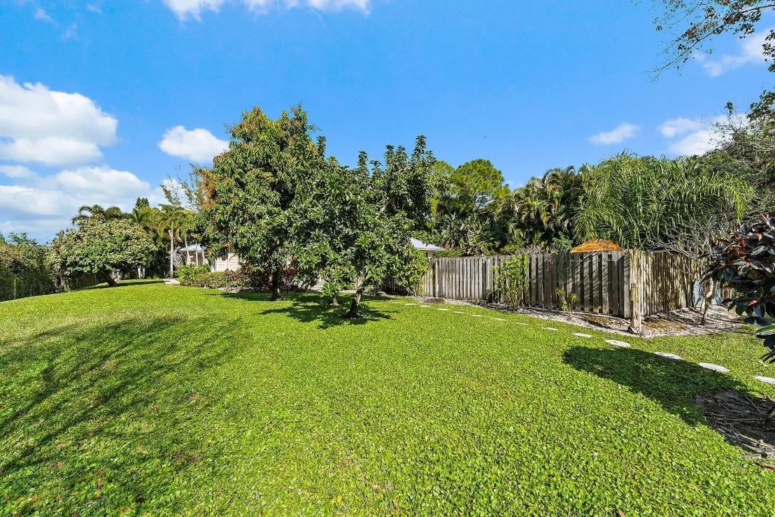 Photo of 16490 130th Avenue N