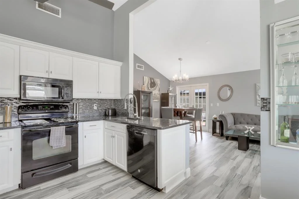 Photo of 1102 Stardust Way
