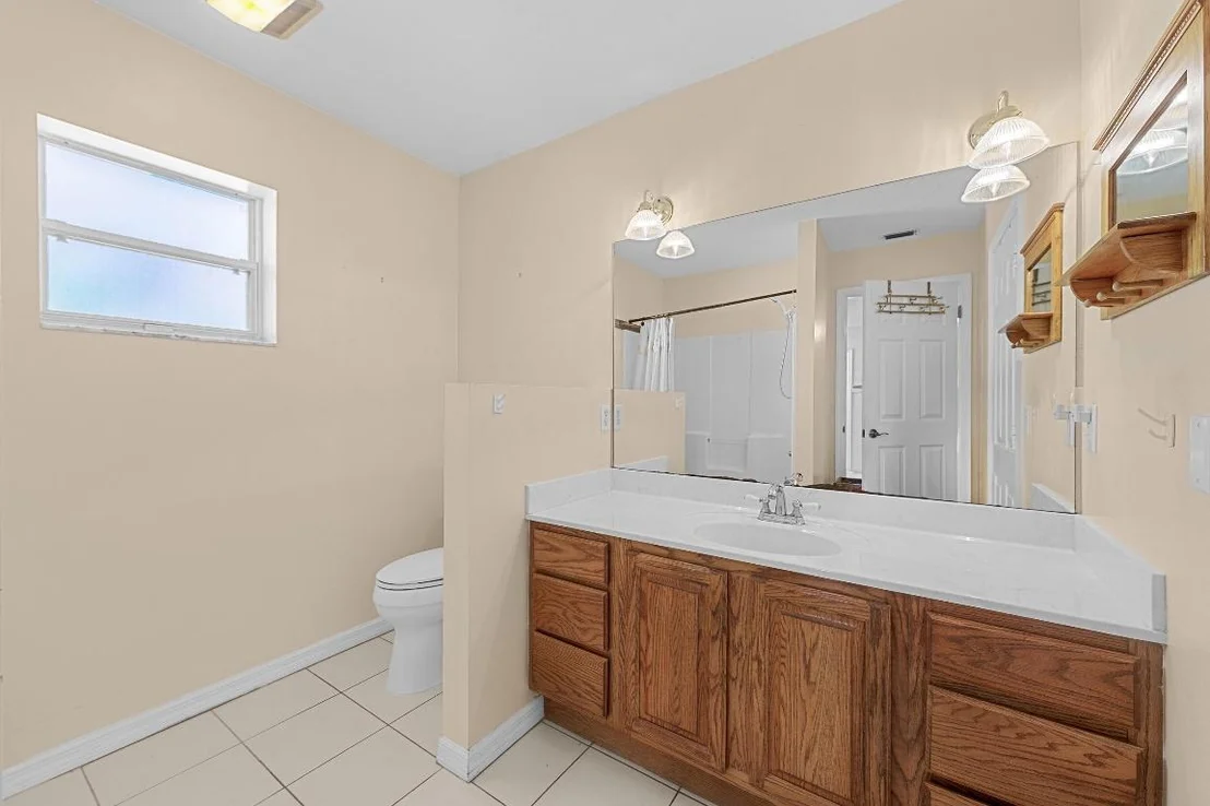 Photo of 831 SE 25th Street