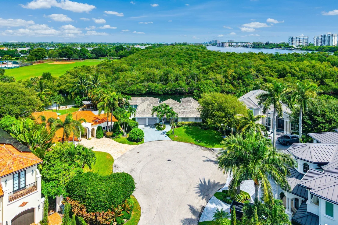 Photo of 611 Phillips Drive