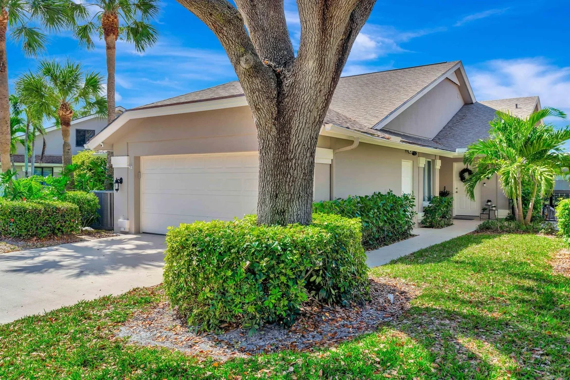 Photo of 310 Leeward Drive