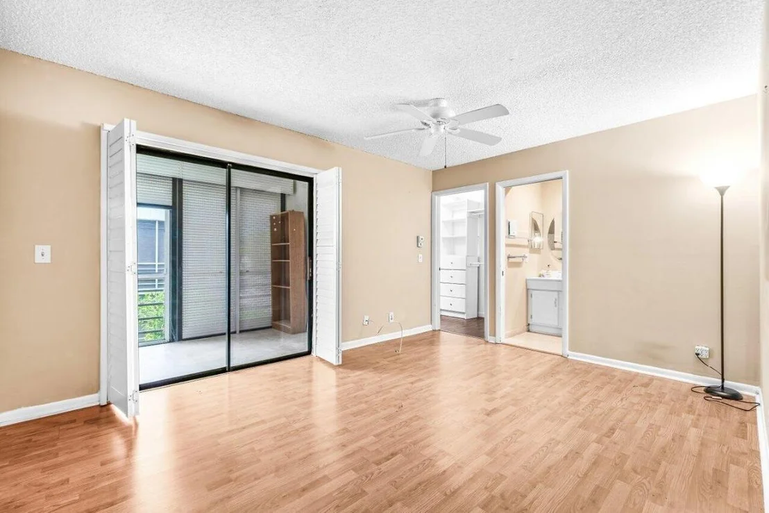 Photo of Unit A at 35 Capri A