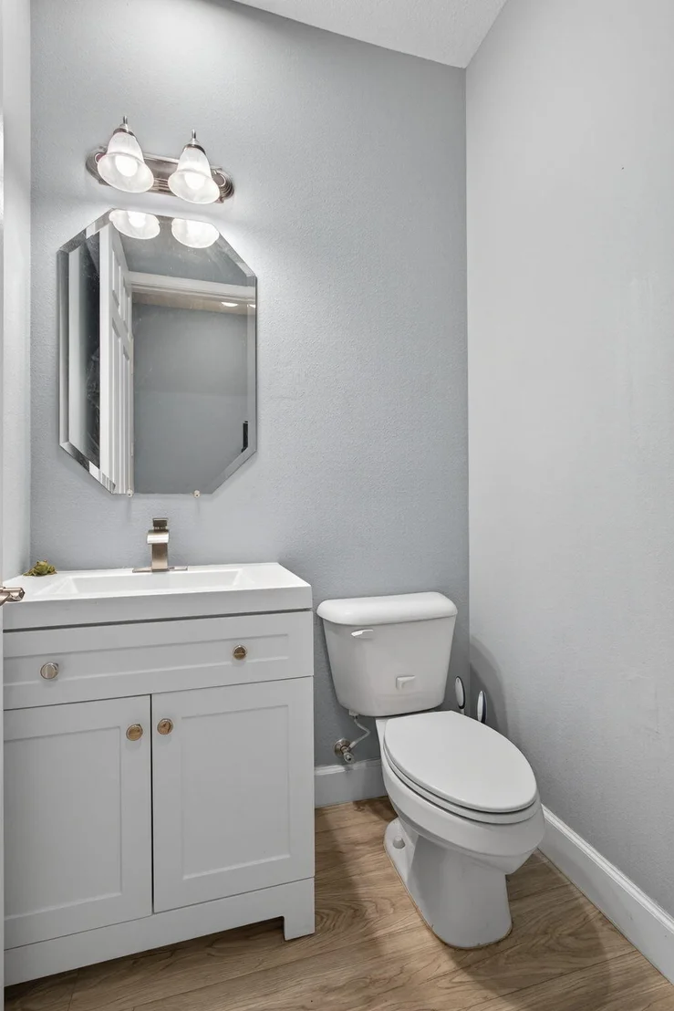 Photo of 9583 Phipps Lane