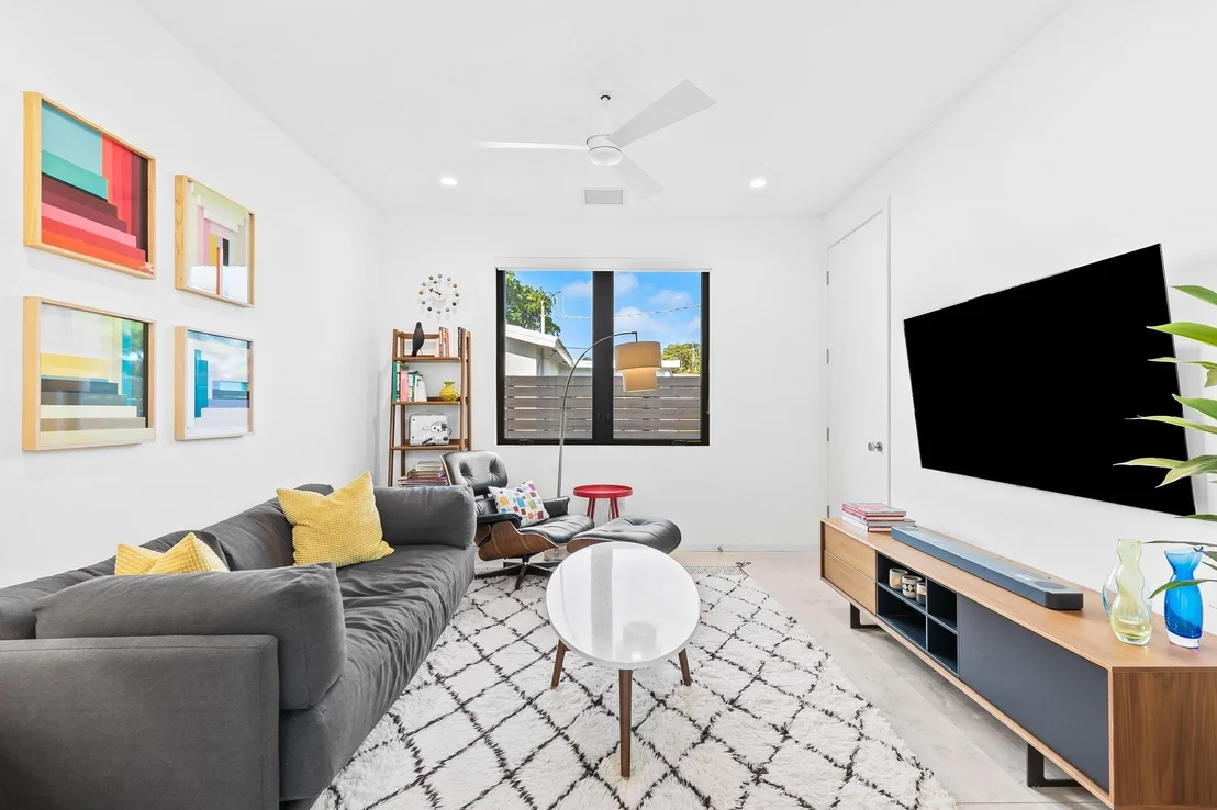 Photo of 509 Curlew Road