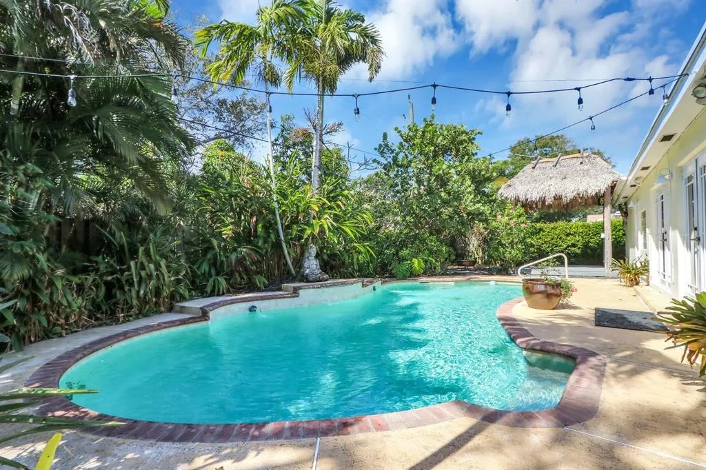 Photo of 1528 Lance Road