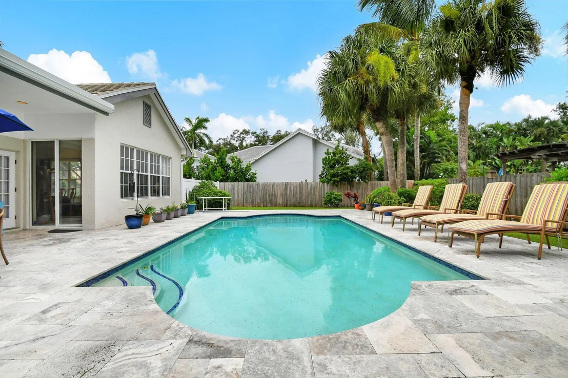 Photo of 2773 Hampton Circle S