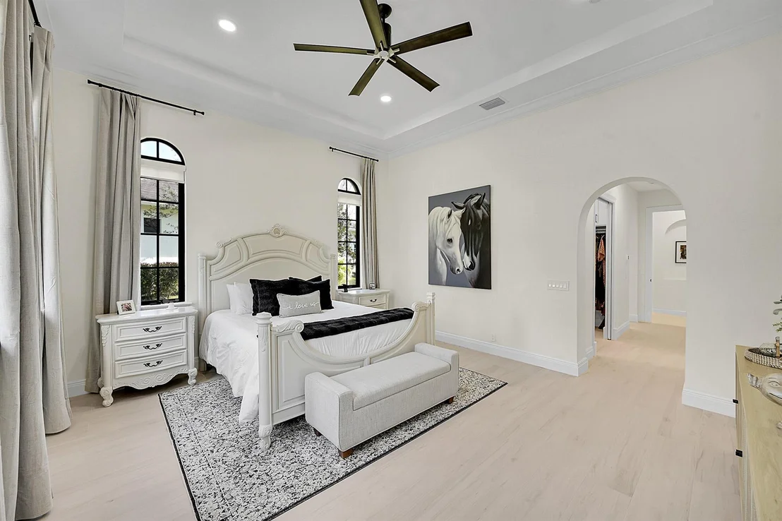 Photo of 6930 Long Leaf Drive