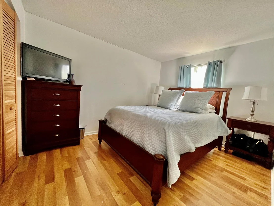 Photo of 1063 Salmon Isle