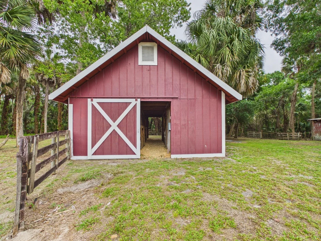Photo of 220 SW 67th Drive