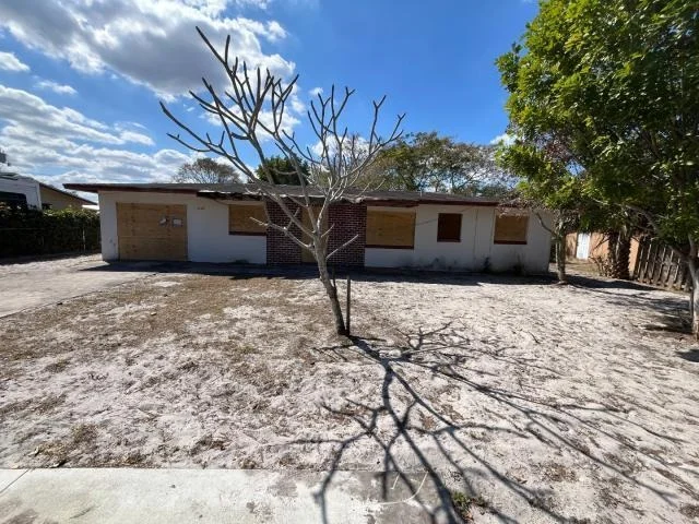 Photo of 1620 SE Apache Avenue