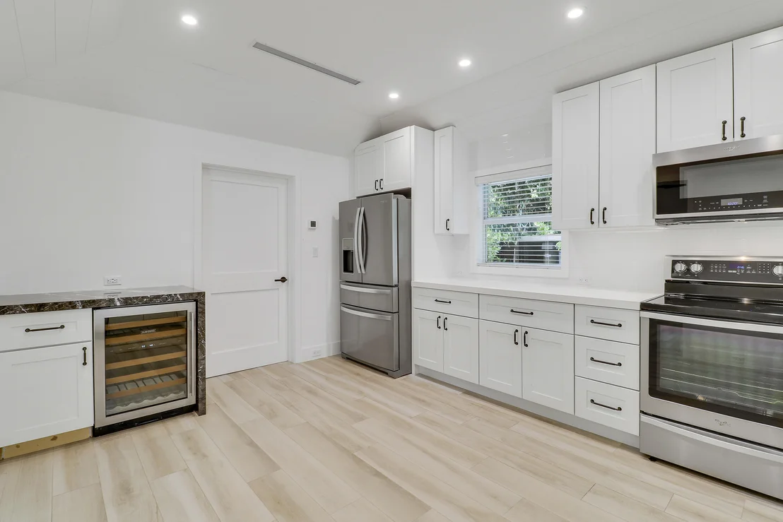 Photo of 2665 Oak Drive