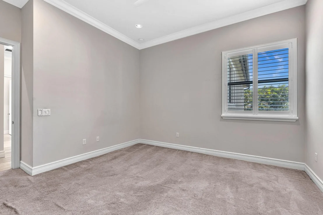 Photo of 16891 Pavilion Way
