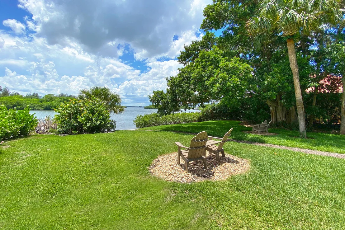 Photo of 1124 Indian Mound Trail