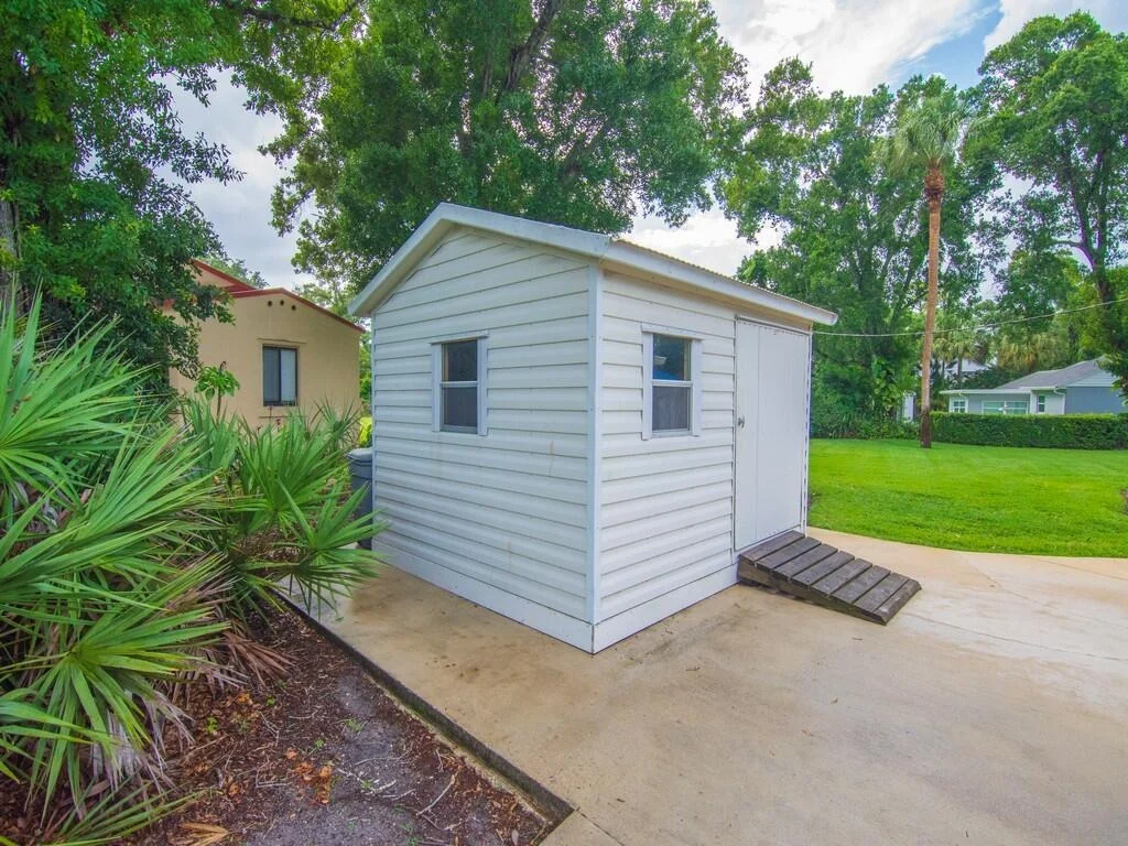 Photo of 2301 Avalon Avenue