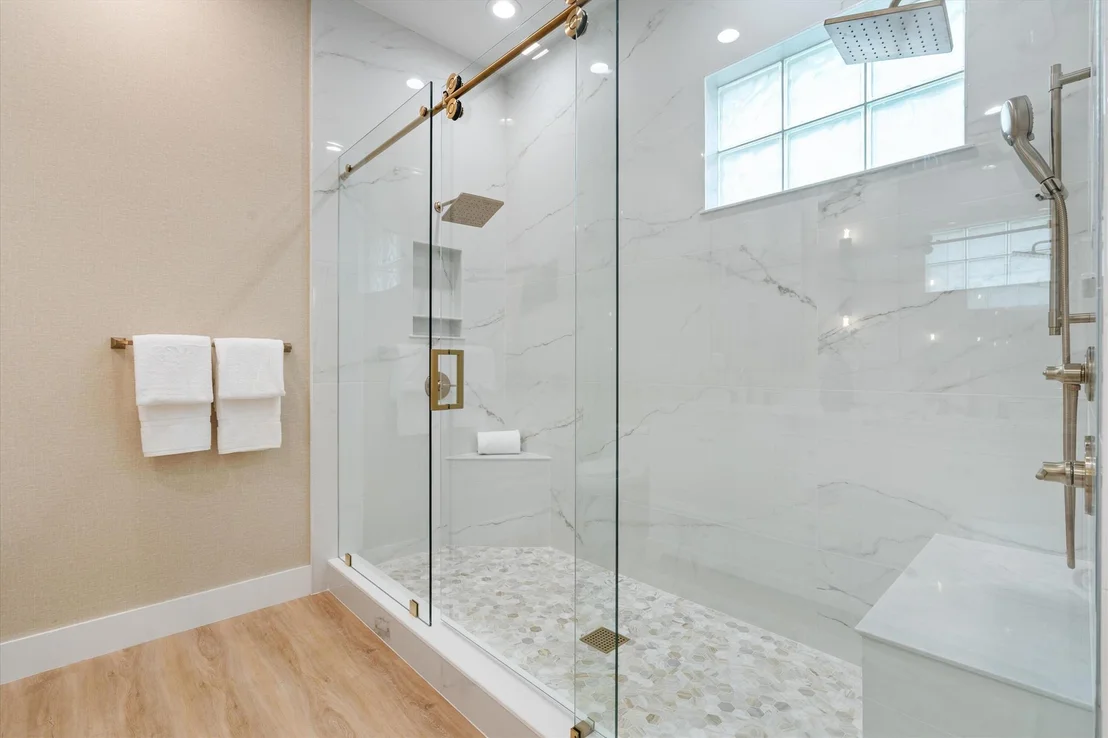 Photo of 3419 Greenway Drive