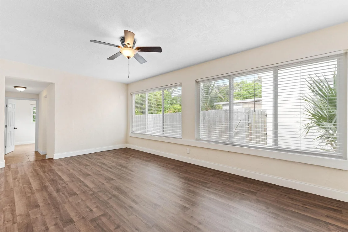 Photo of 123 Silver Beach Road