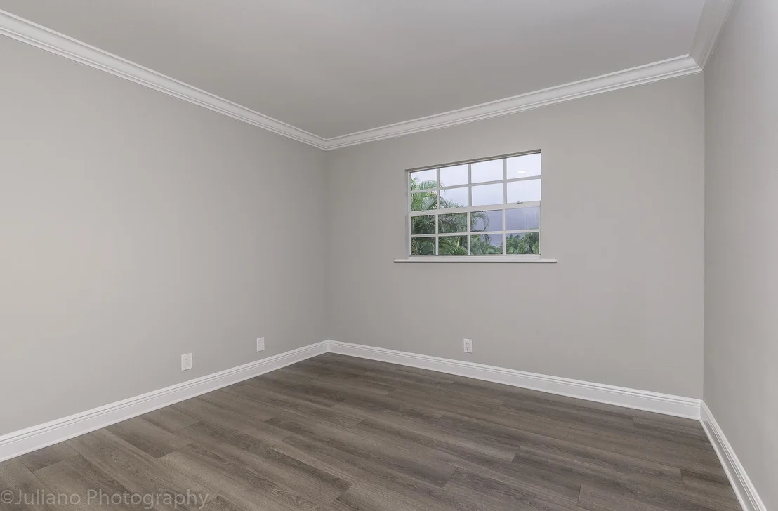 Photo of 1198 NE 3rd Avenue