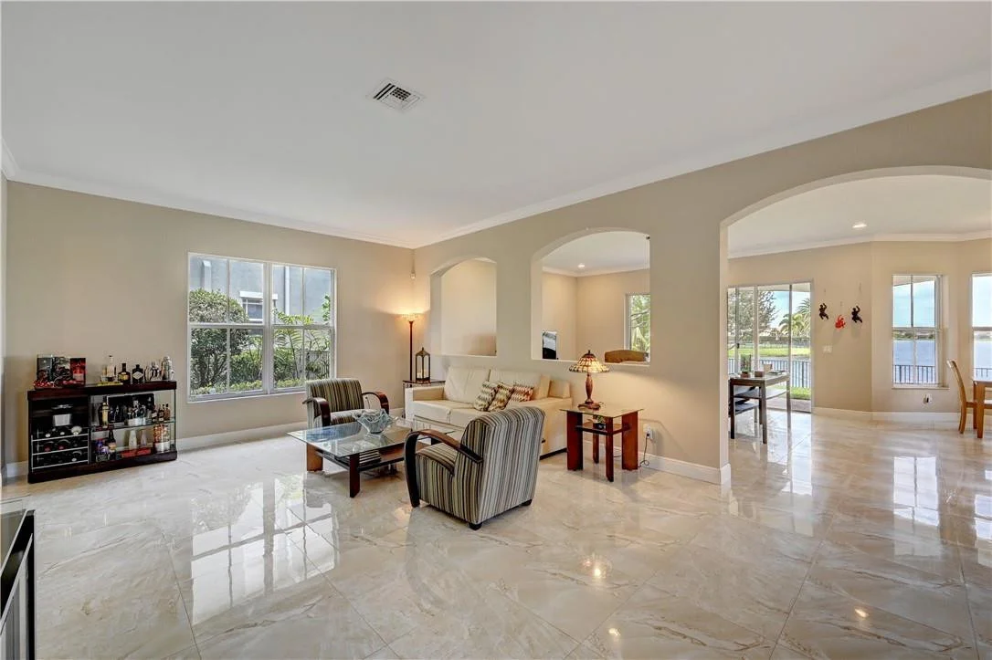 Photo of 8631 S Lakeside Bend