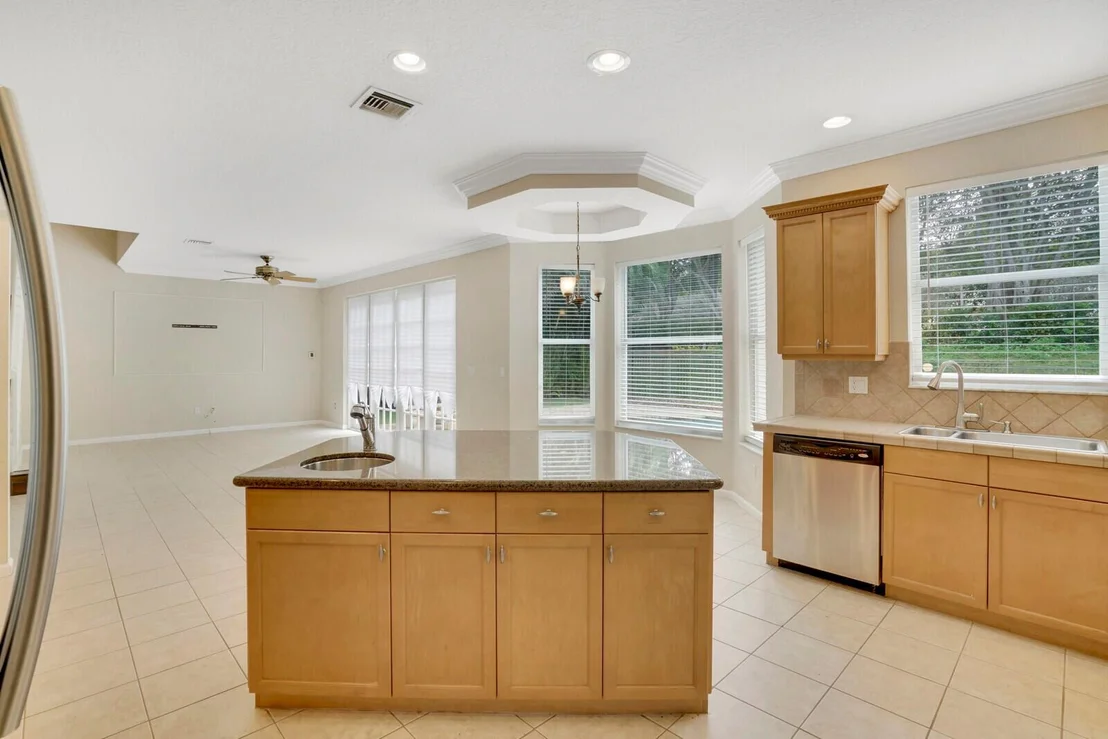 Photo of 9020 Alexandra Circle