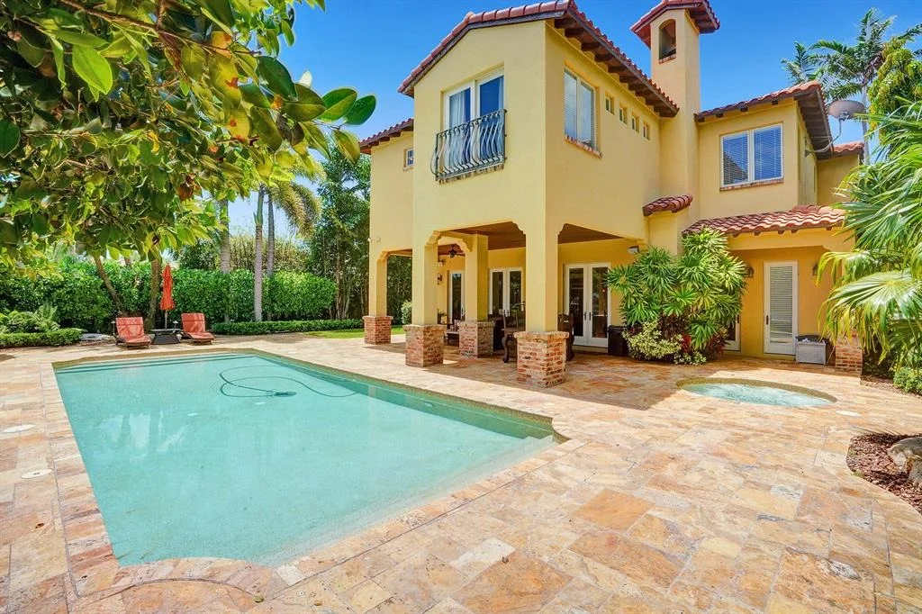 Photo of 489 Oregon Lane